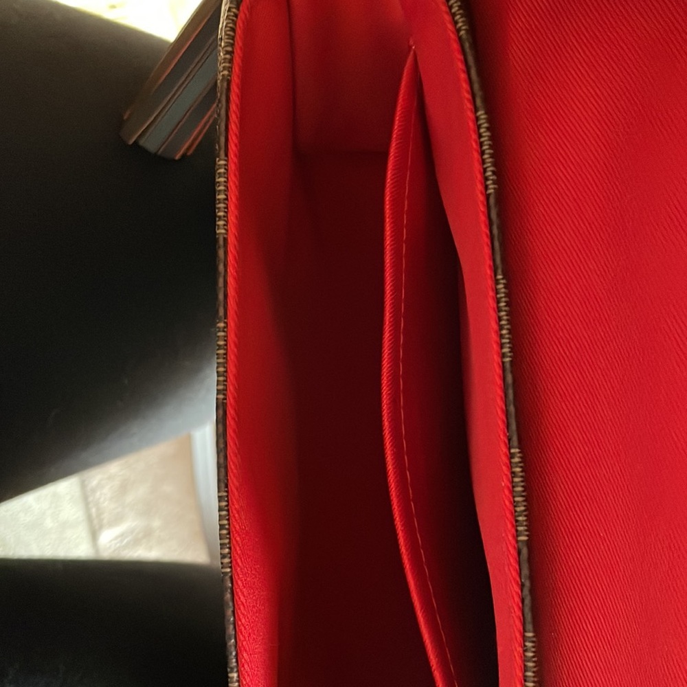 Louis Vuitton Croisette crossbody bag - Picture 4 of 7